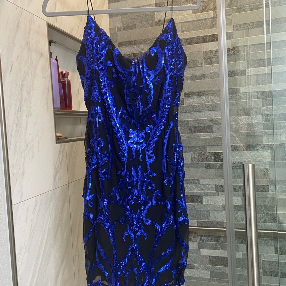 Windsor Tania Sequin Bodycon Mini Dress